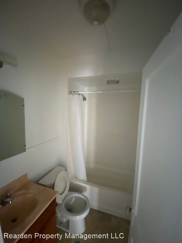 18751 Monterey Ave - Photo 3 of 6