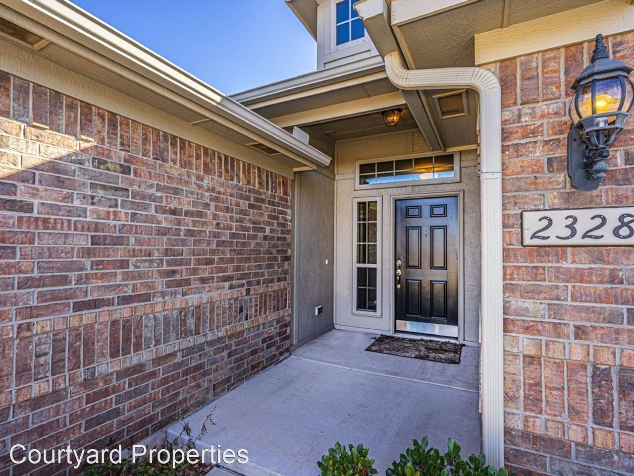 2328 Nw 191st Ct - Photo 2 of 23