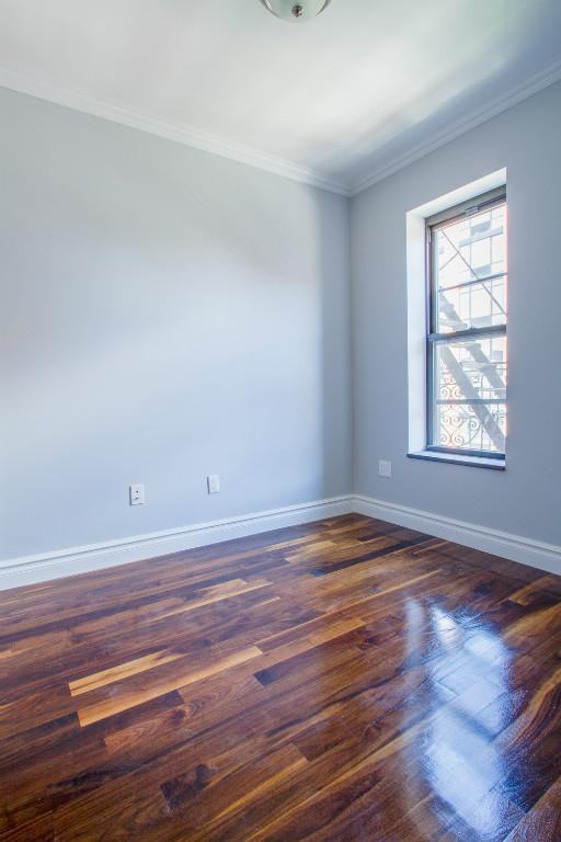 E 6th St #3 - Photo 7 of 8