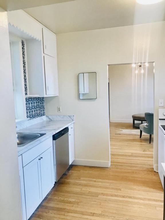 201 S Market St - Photo 6 of 6