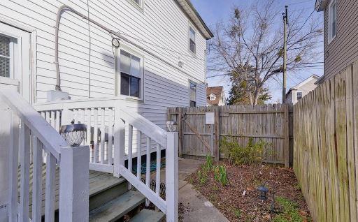 310 Elm Ave #2 - Photo 4 of 8