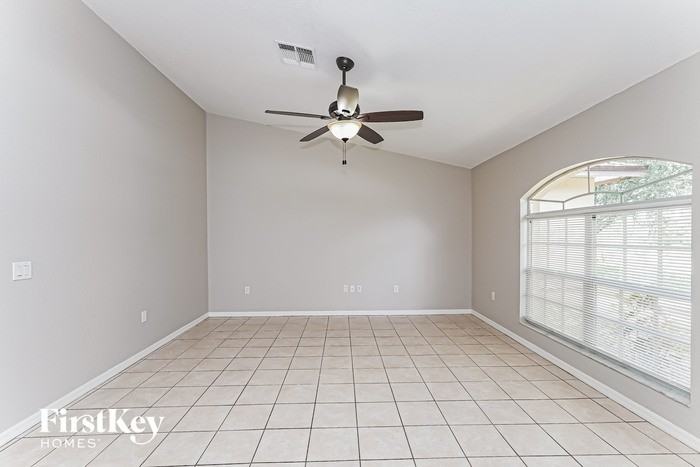 8089 Kaitlin Cir - Photo 3 of 15