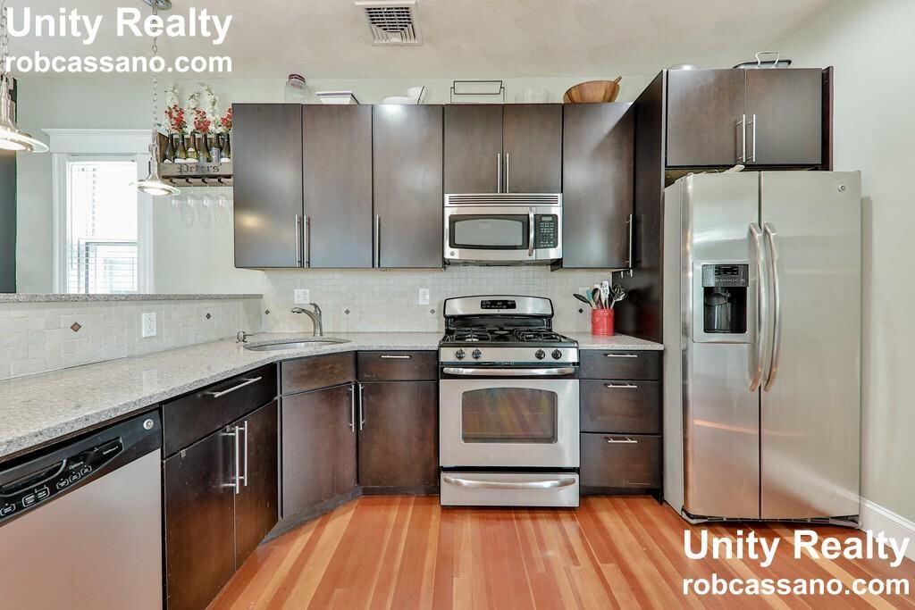 W 8th St #3 - Photo 2 of 15