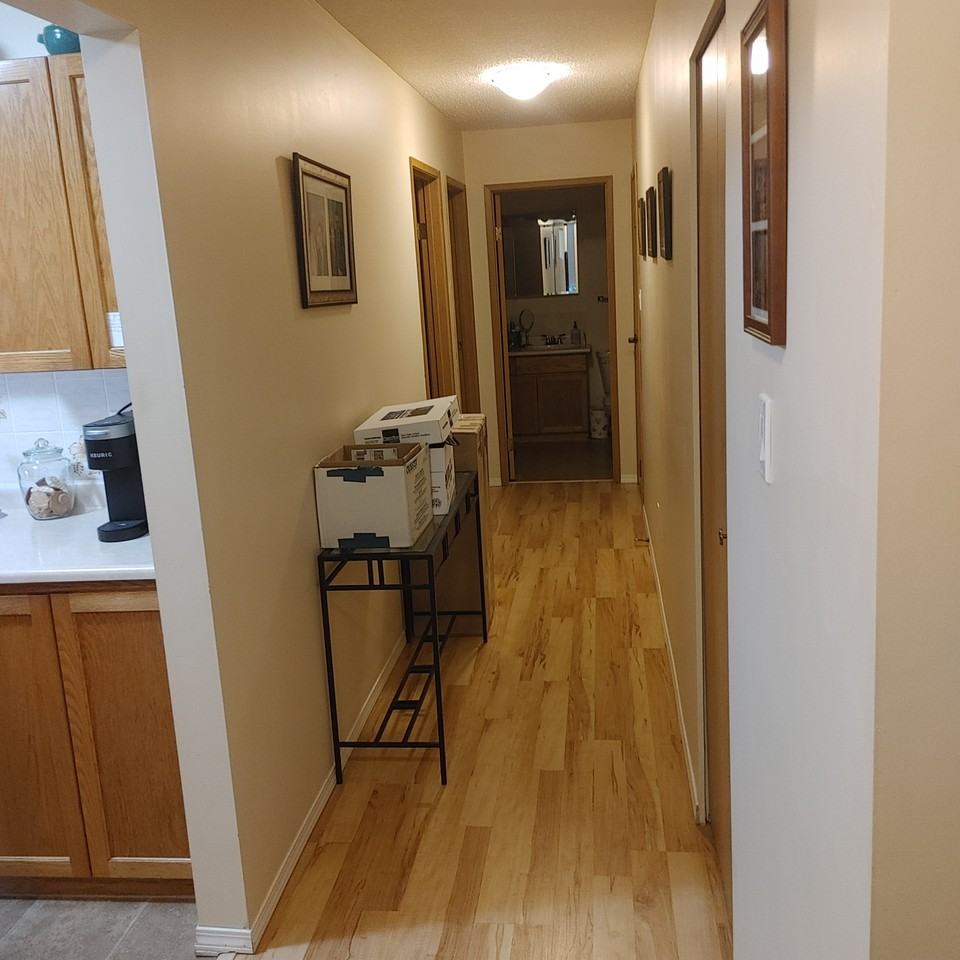 Hirst Ave. Apartments - Photo 2 of 3