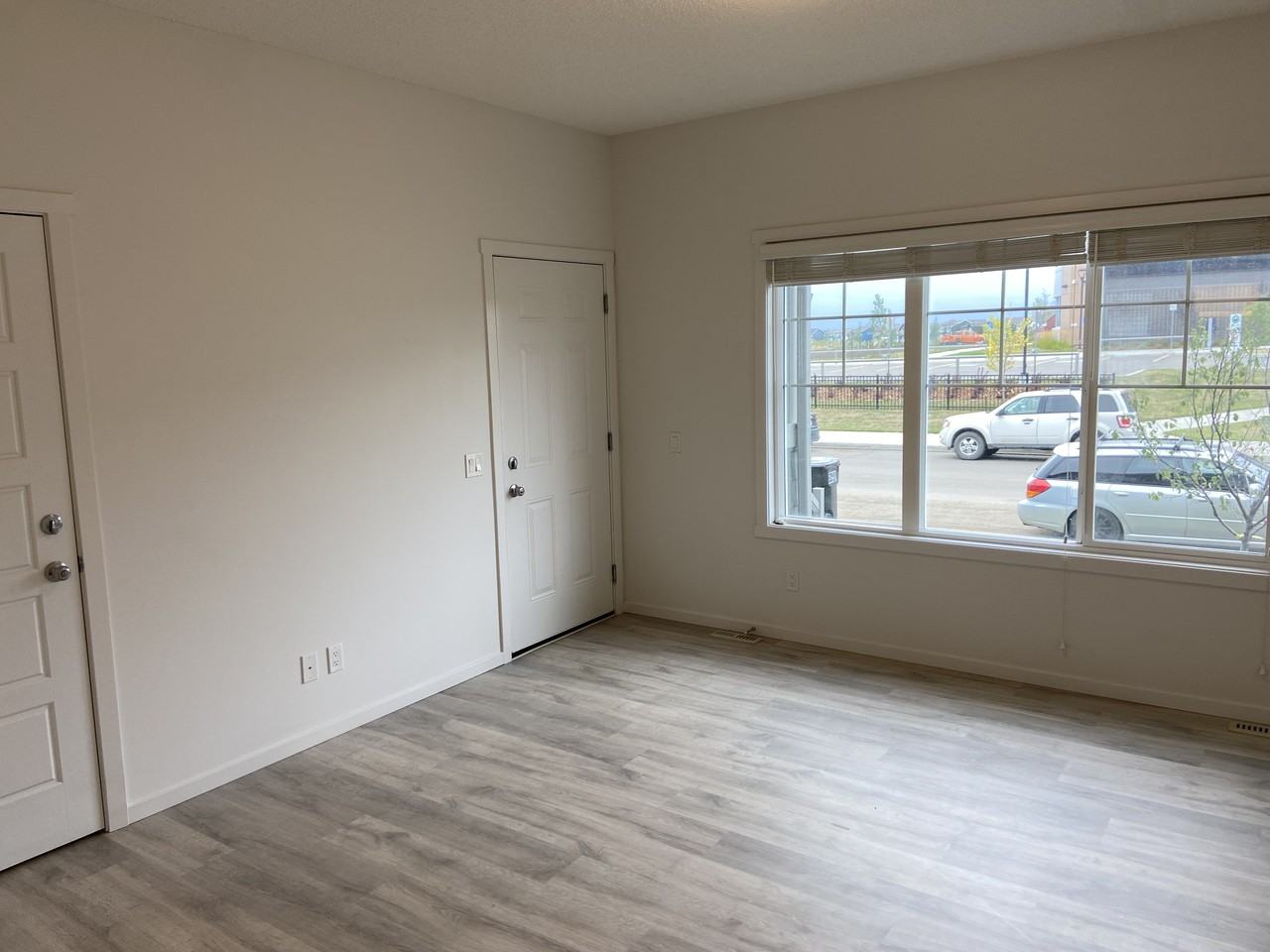 2737 Orchards Rd Sw - Photo 2 of 25