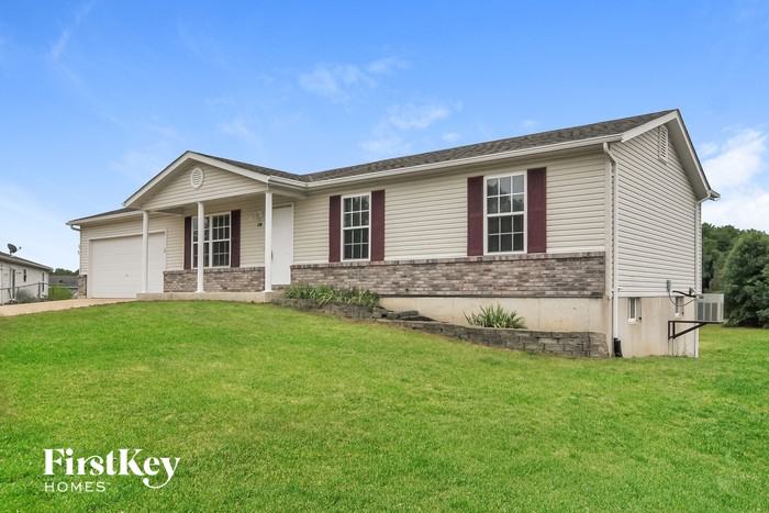 210 Beech Tree Dr - Photo 2 of 15