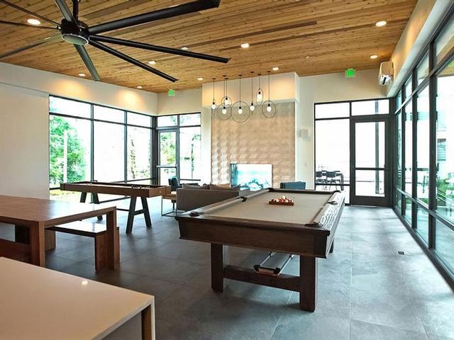 17202 Aurora Ave N - Photo 5 of 24