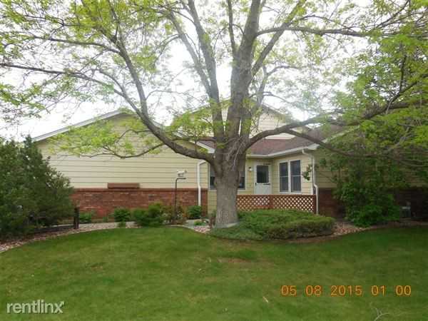 Casa Grande Condos - Photo 3 of 13