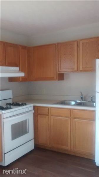 Cumberland Village Apartments 99 Cumberland Vlg, Middlesboro, KY