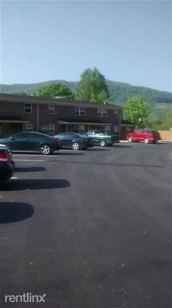 Cumberland Village Apartments 99 Cumberland Vlg, Middlesboro, KY