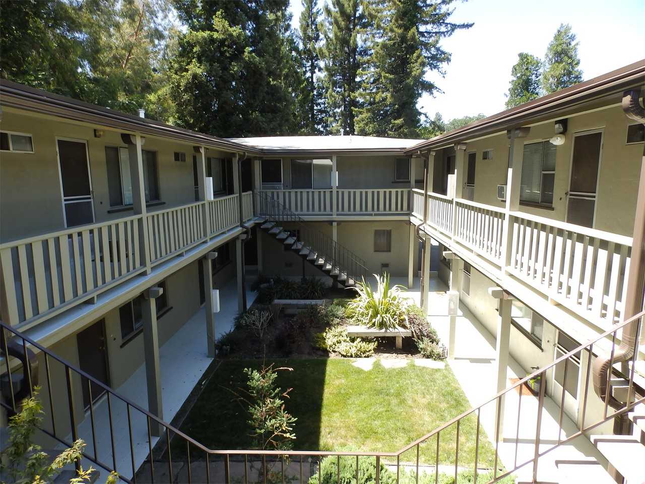 80 Lafayette Cir #14 - Photo 5 of 5