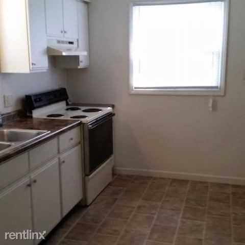 6740 Morgan Ave - Photo 3 of 5