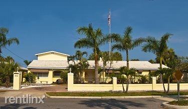 342 N Washington Dr - Photo 2 of 25