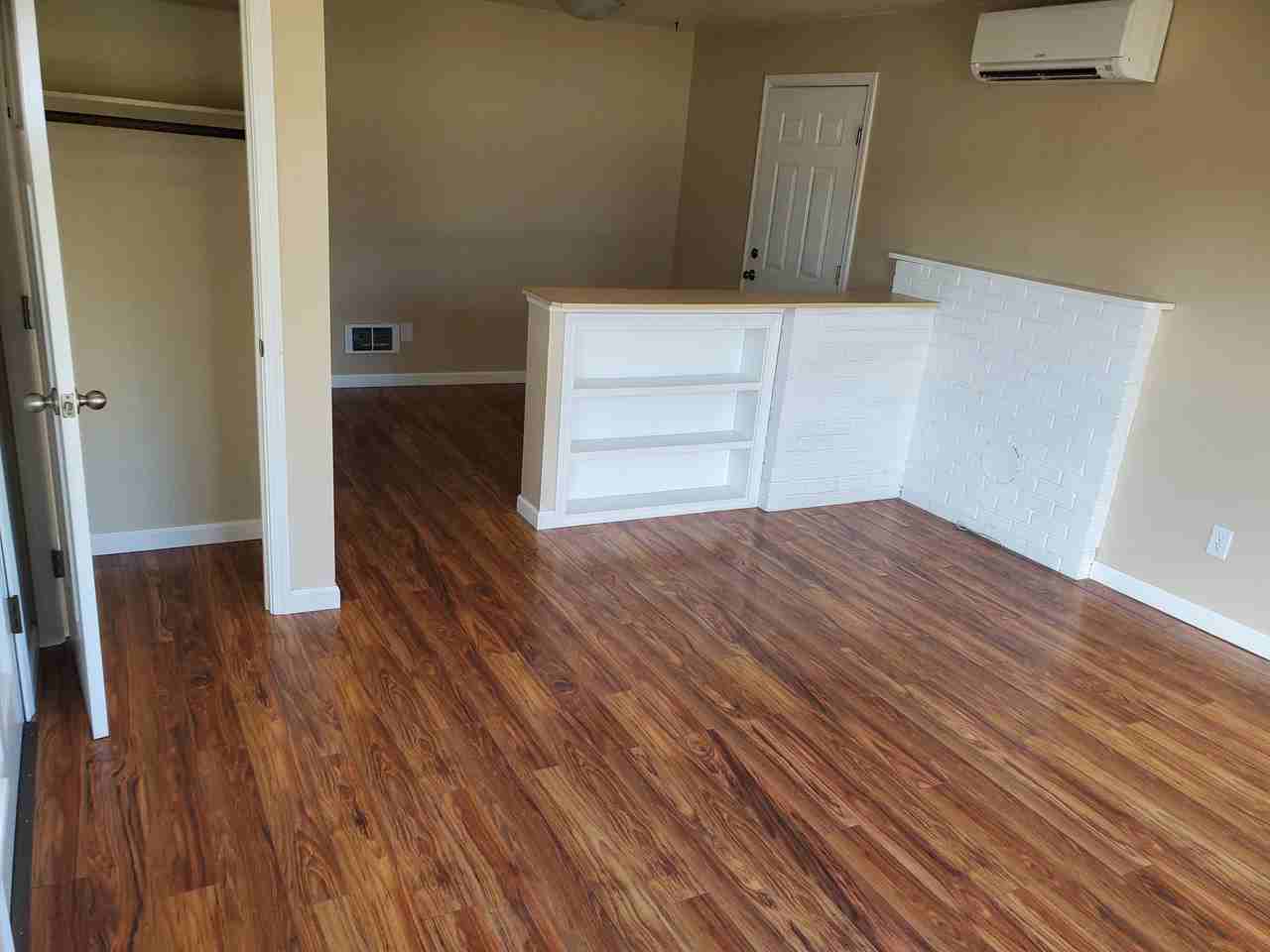 440 S Dunham Ave - Photo 3 of 9