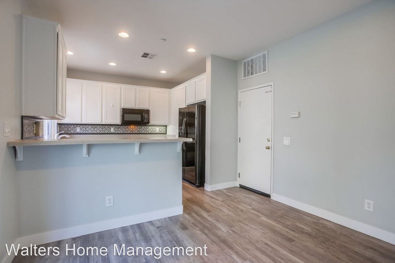 9728 Fieldthorn St - Photo 2 of 11