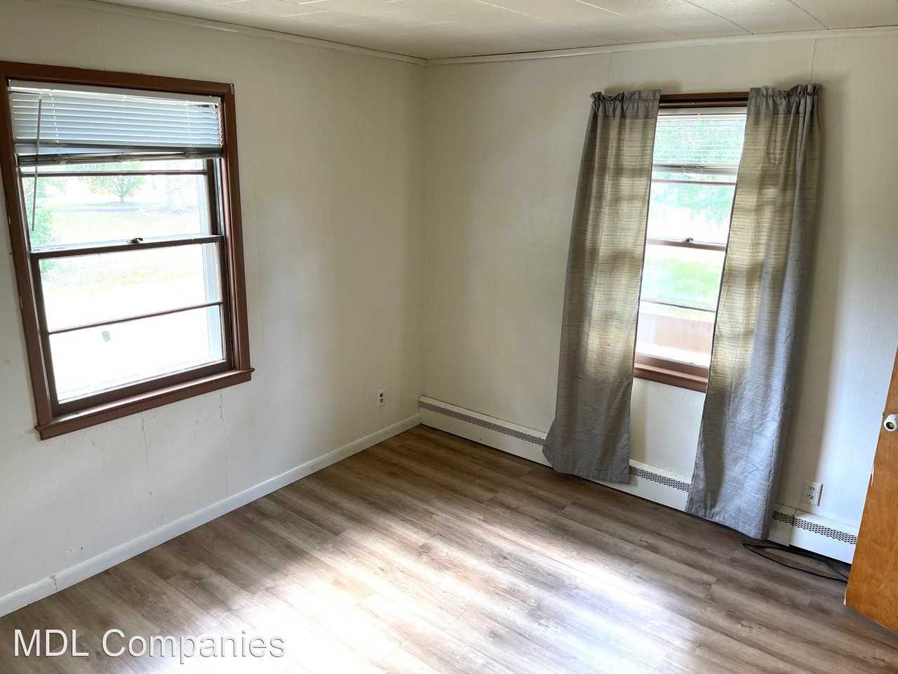 405 E Michigan Ave Apartments in Au Gres, MI 48703 Zumper