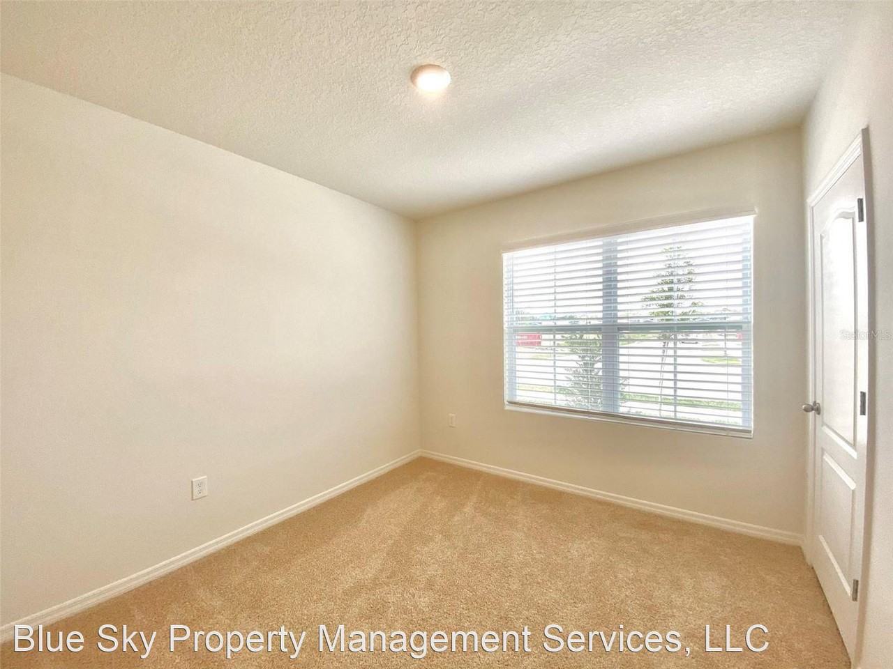 160 Victoria Oaks Blvd - Photo 3 of 23