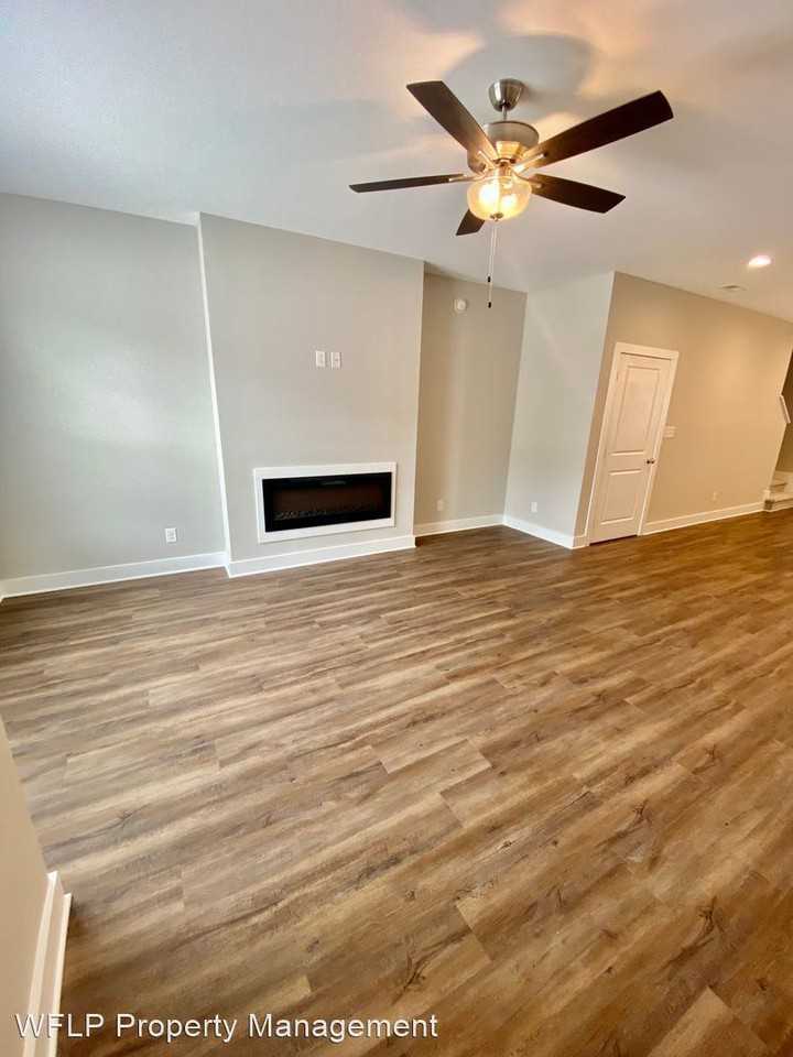 41 Cuddington Ln - Photo 3 of 18