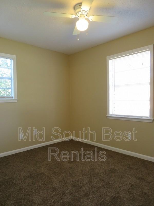 605 Frayser Dr - Photo 5 of 7