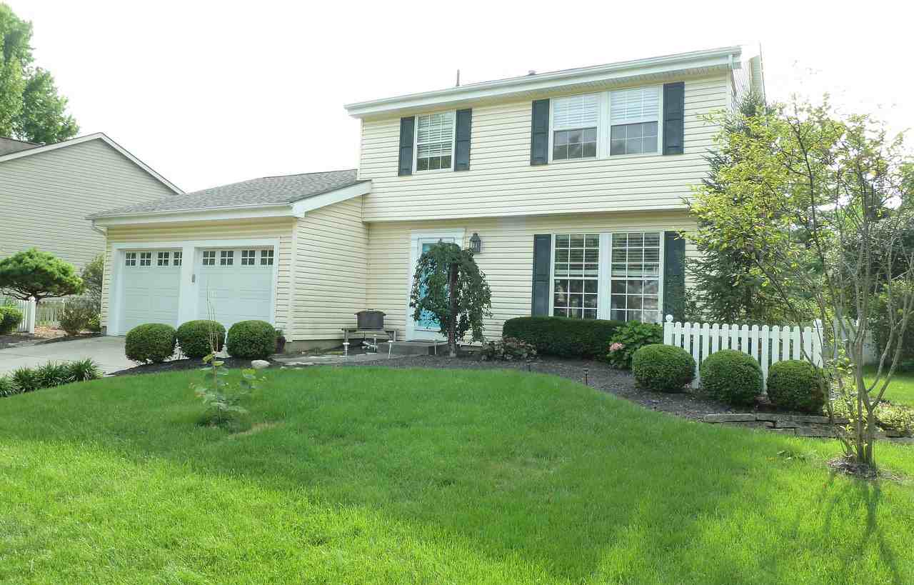 8493 Nuthatch Way - Photo 2 of 20