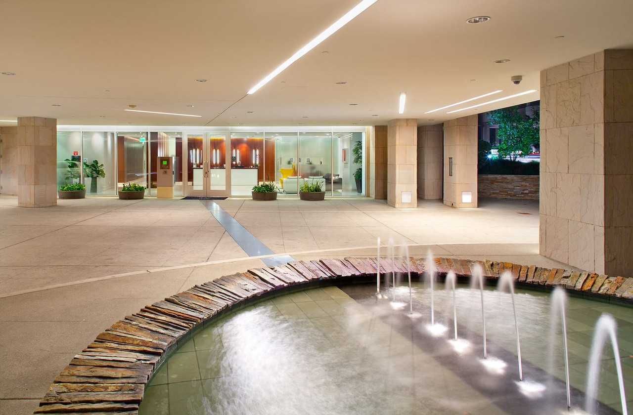 Wilshire Margot Apartments 10599 Wilshire Blvd, Los Angeles, CA 90024