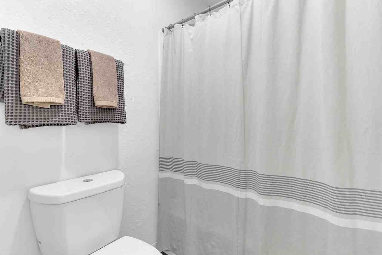 Station at Elm Creek - Photo 7 of 17