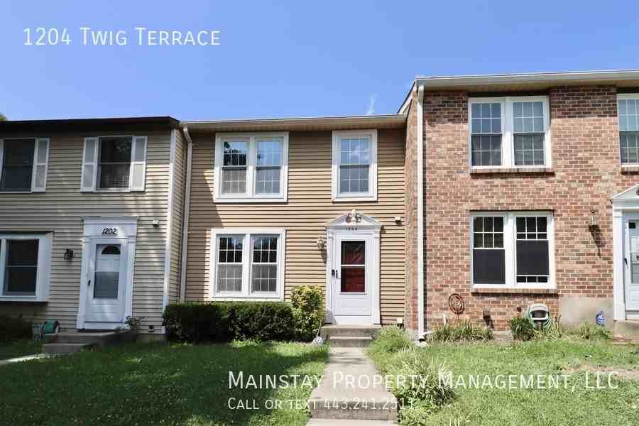 1204 Twig Ter - Photo 2 of 30