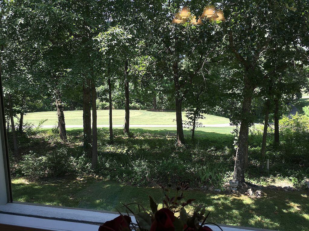 3 Fairway Dr - Photo 2 of 17