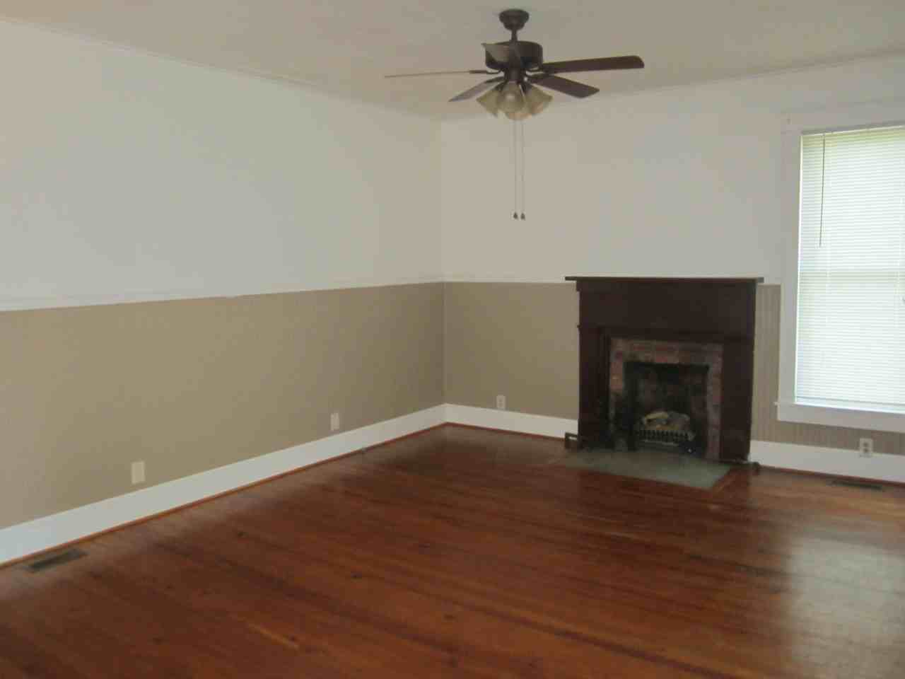 69 Aragon Rd - Photo 2 of 10