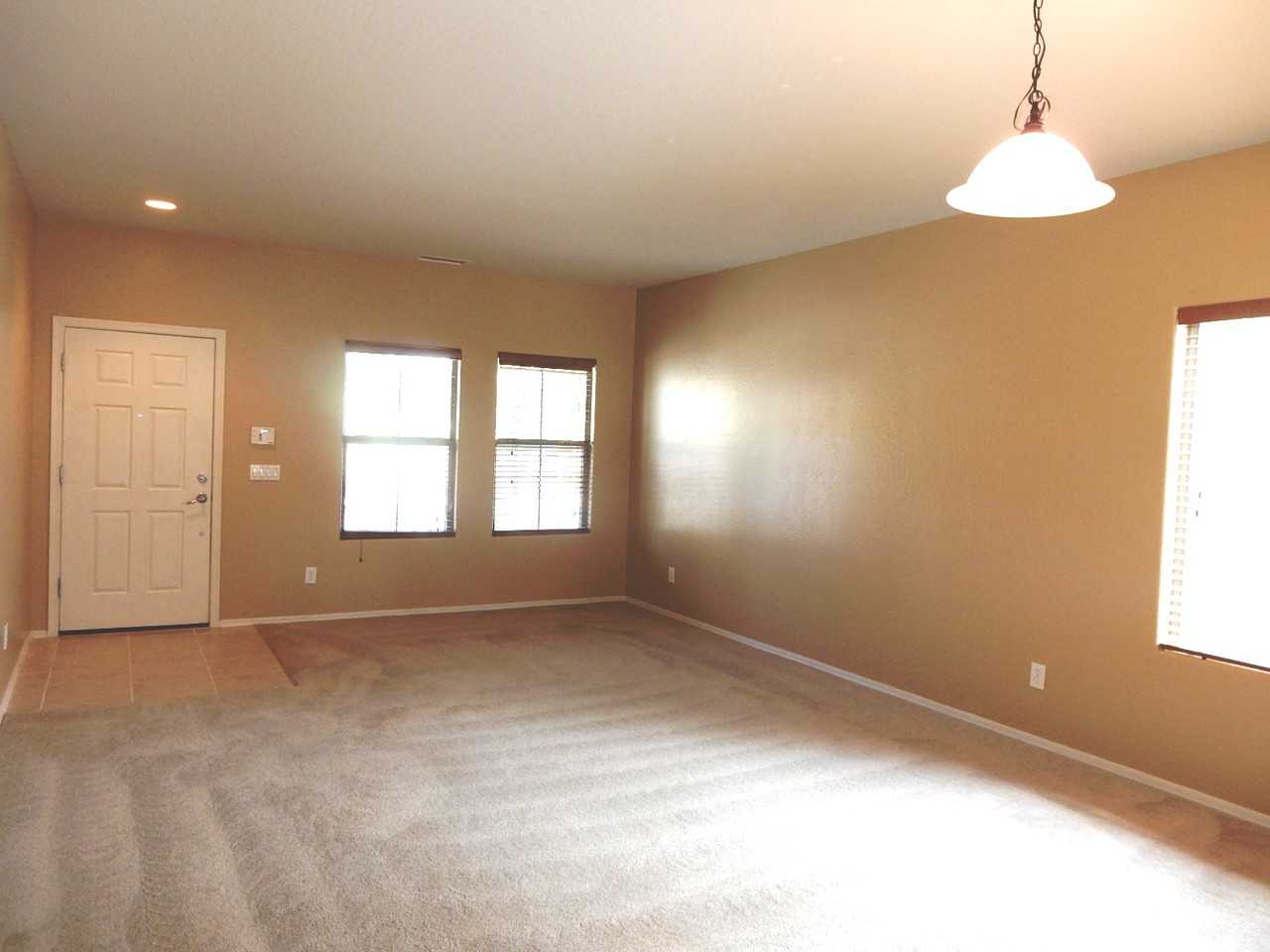 26107 W Potter Dr - Photo 3 of 37