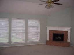 801 Ashley Ln - Photo 3 of 8