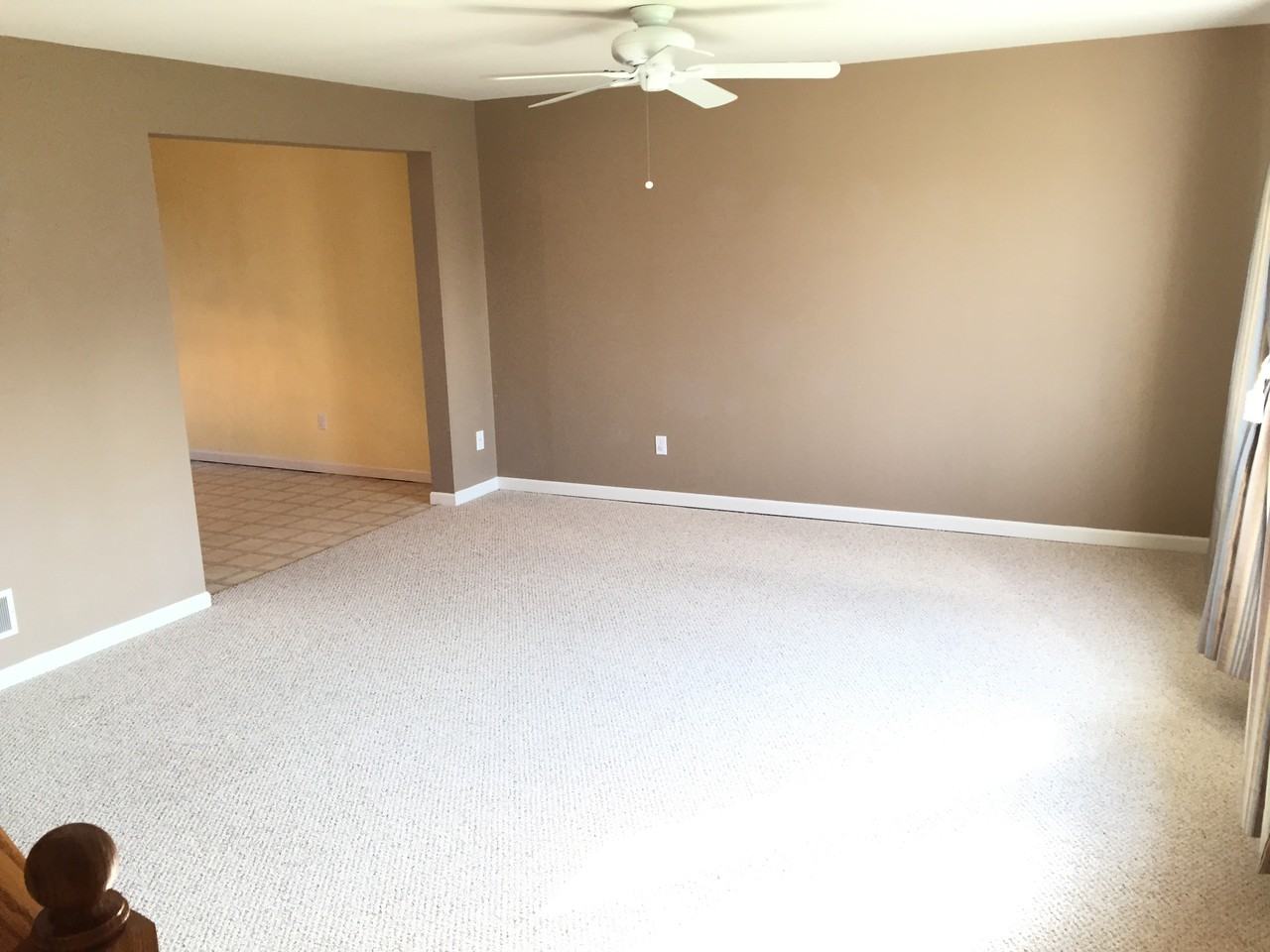 112 Beech St - Photo 3 of 11