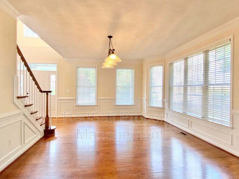 13016 Lighthouse Ln - Photo 3 of 25