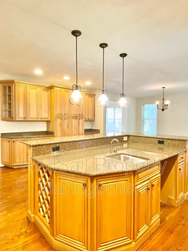 13016 Lighthouse Ln - Photo 7 of 25