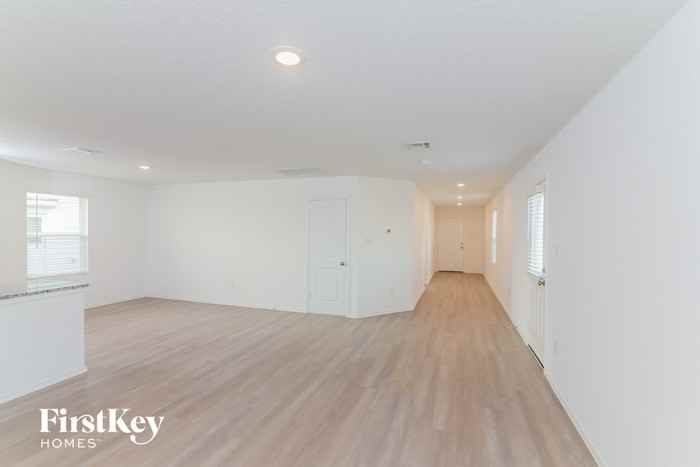 10239 Mesa Medina - Photo 3 of 15