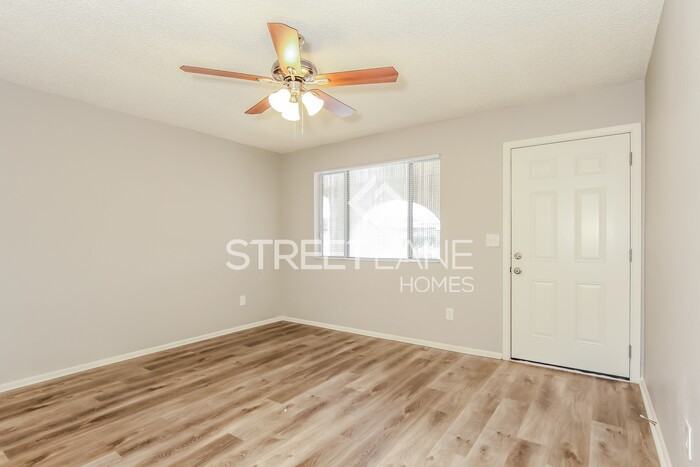 3918 W Cholla St - Photo 3 of 15