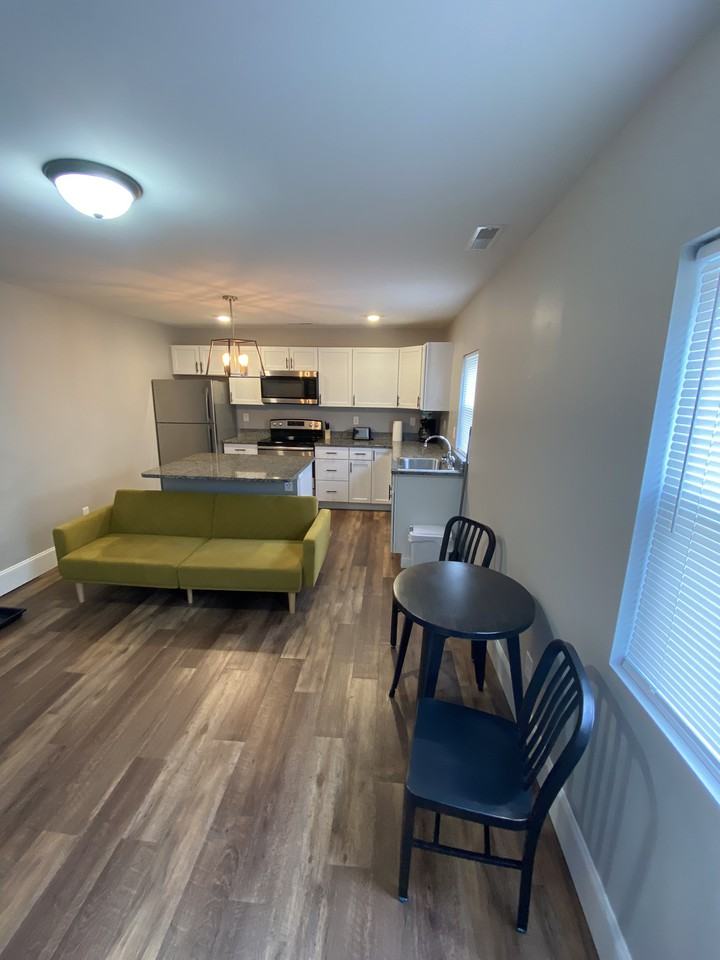 201 201 West Avenue - 15 #15 - Photo 2 of 20