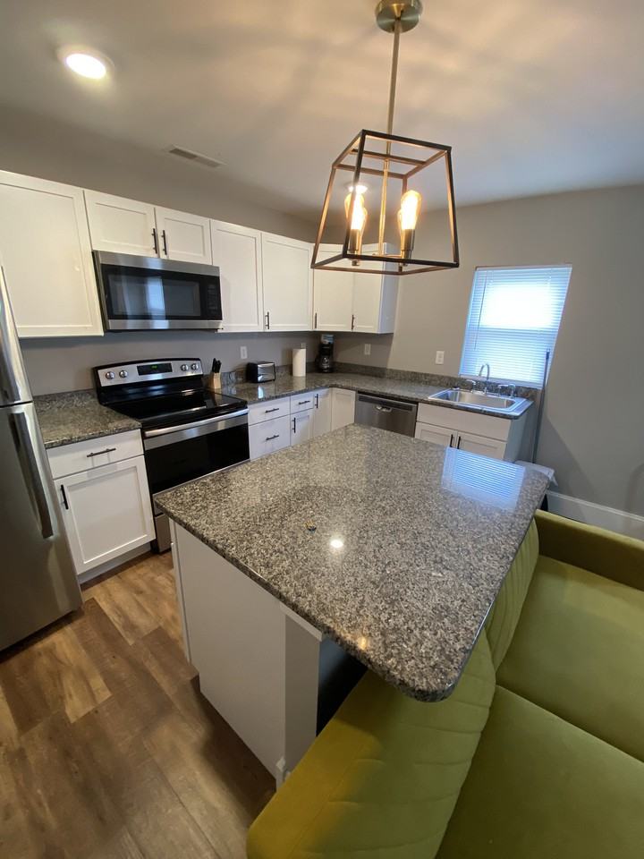 201 201 West Avenue - 15 #15 - Photo 4 of 20
