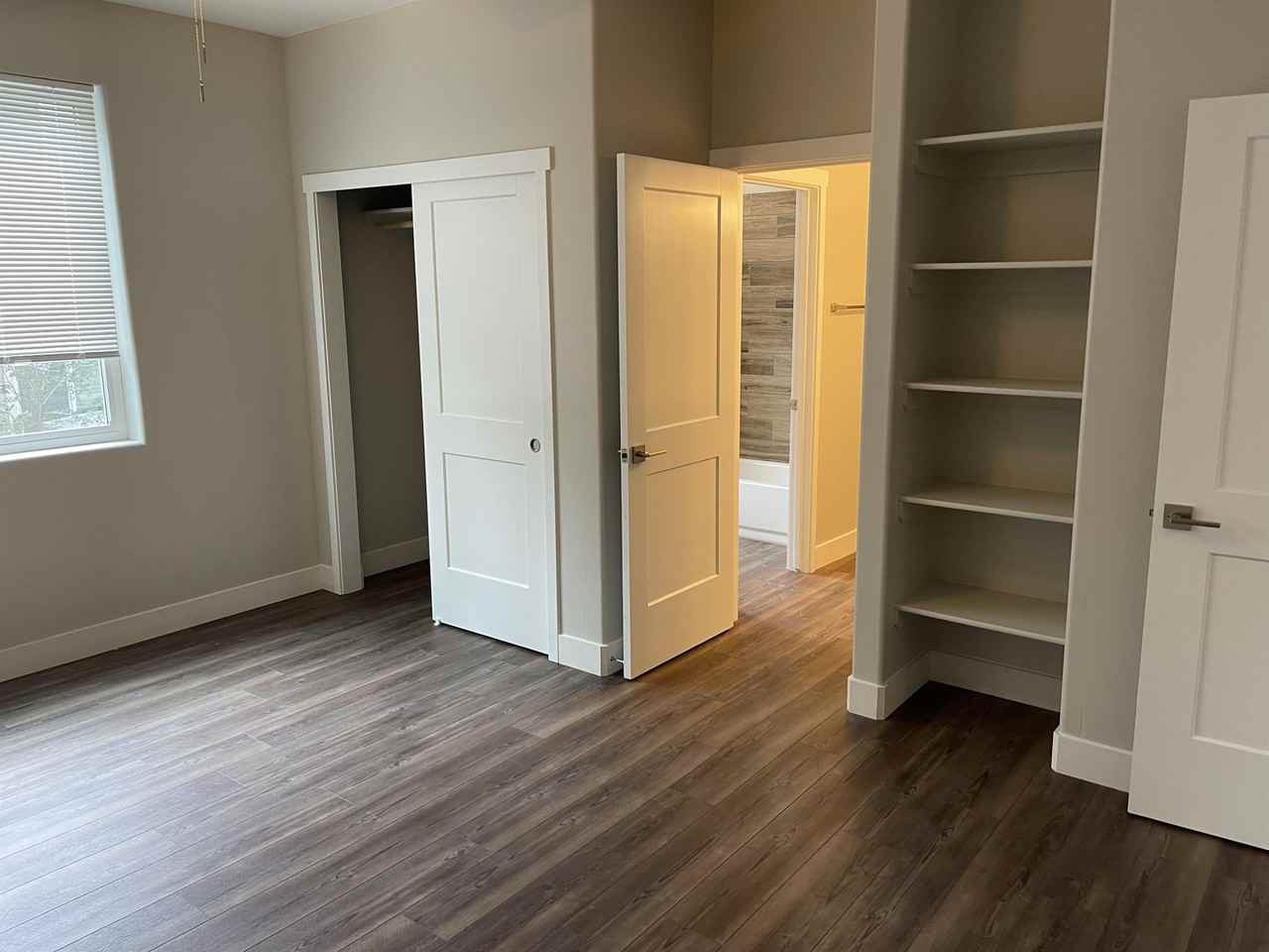 18 Pinegrove - 1 #1 - Photo 2 of 7