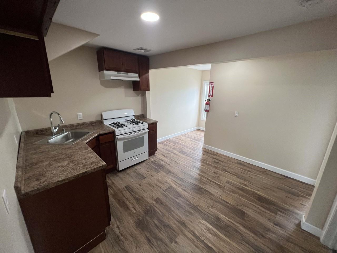 562 Summer St #3 - Photo 7 of 9