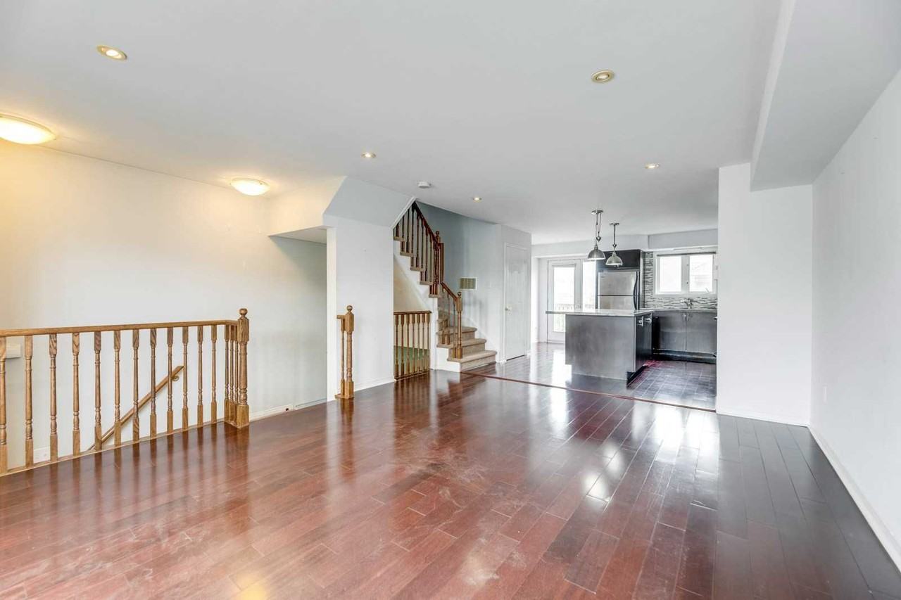 4985 Southampton Drive #45 - Photo 3 of 34