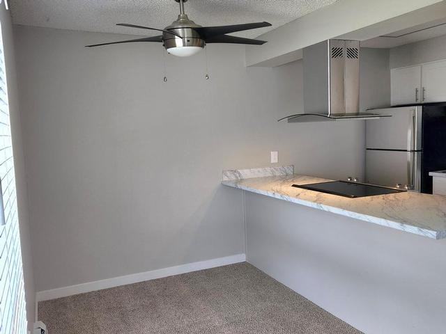 4977 Moorhead Ave - Photo 3 of 11