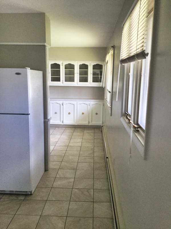 1301 Walnut St - Photo 7 of 28