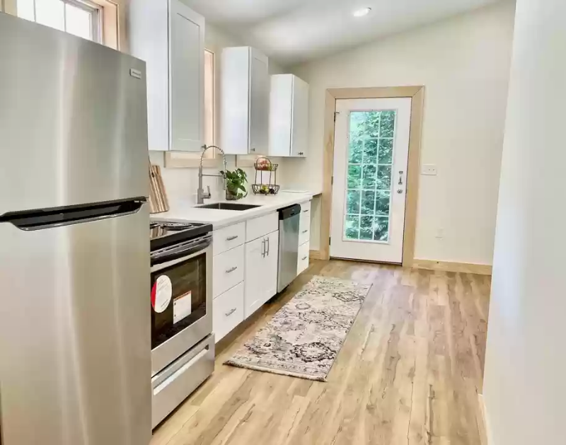 323 Little Tooky Rd - Photo 2 of 9