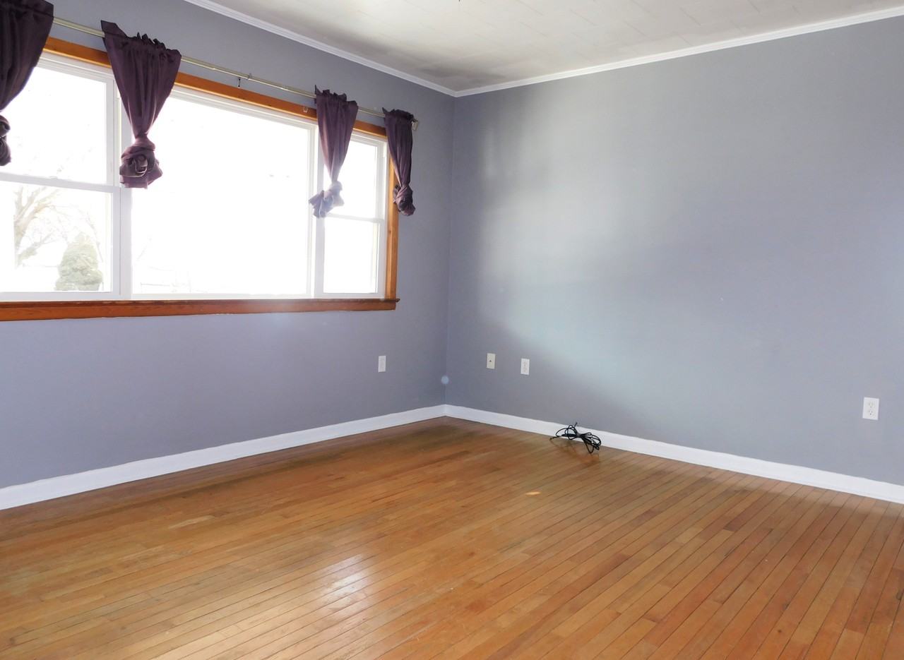 12 Curtis St - Photo 3 of 22