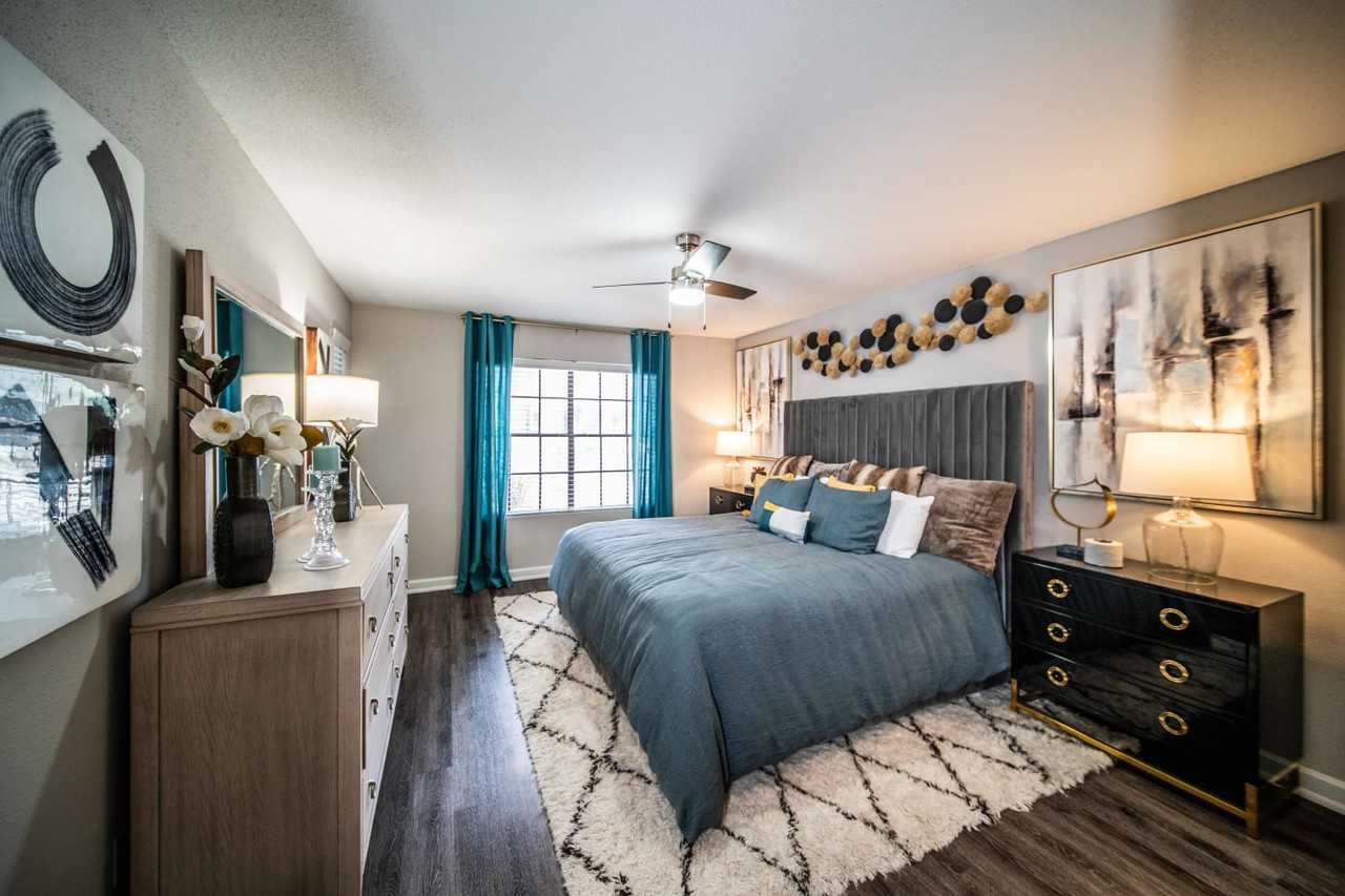 3220 DUVAL RD - Photo 3 of 24