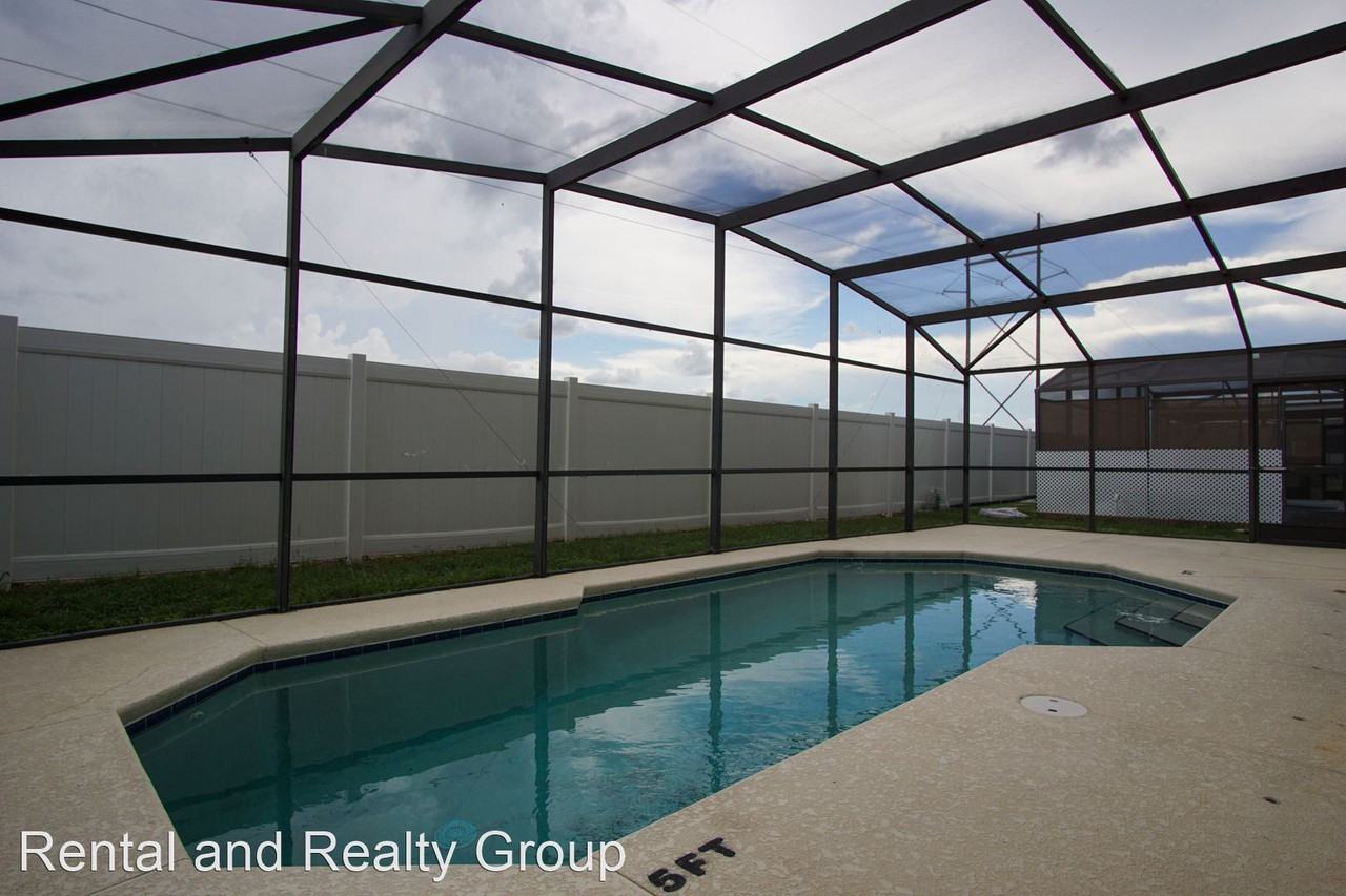 915 Knollwood Dr - Photo 3 of 26