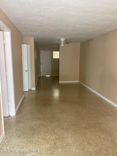 2830 Nw 15th Ct #A - Photo 3 of 10