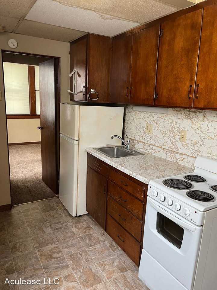 217 Muse street - Photo 3 of 4