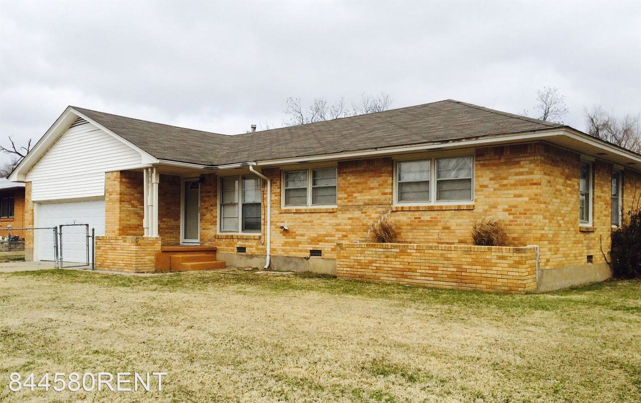 2901 Nw 22nd St, Lawton, OK 73505 3 Bedroom Apartment for Rent